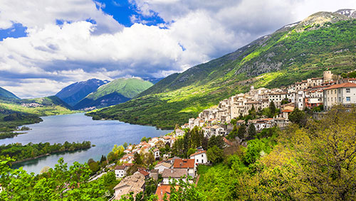 Region Abruzzo Italy - Schullo