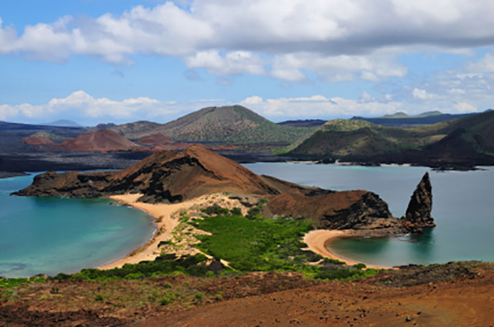 Coffee grown in the Galapagos Islands - photo of mountains and lakes - Schullo