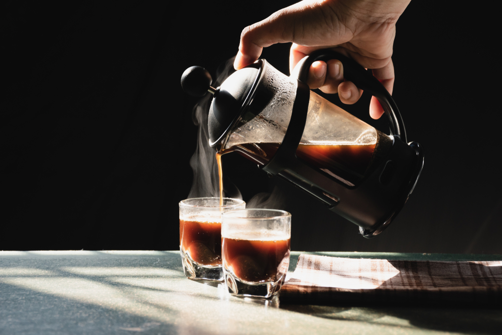 French press coffee maker with small cups