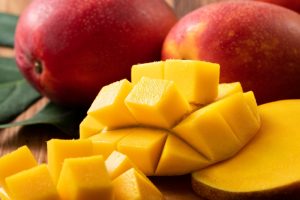 Sliced fresh mango