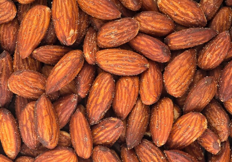 Roasted salted almonds