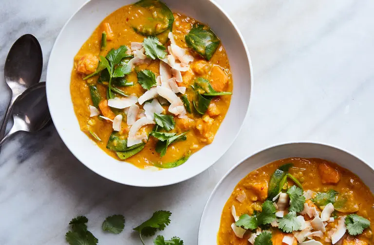 Red Curry Lentils With Sweet Potatoes and Spinach – Recipe