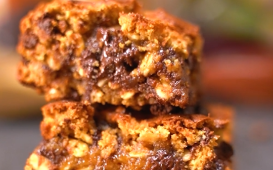 Peanut Butter Cookie Bars